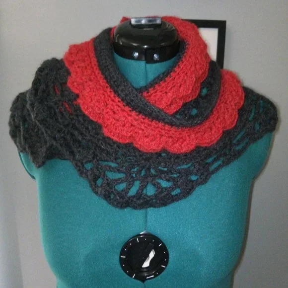 Crochet Multi-Wear Scarf/Wrap/Vest/Accessory in Heathered Red & Gray NEW - Picture 5 of 10